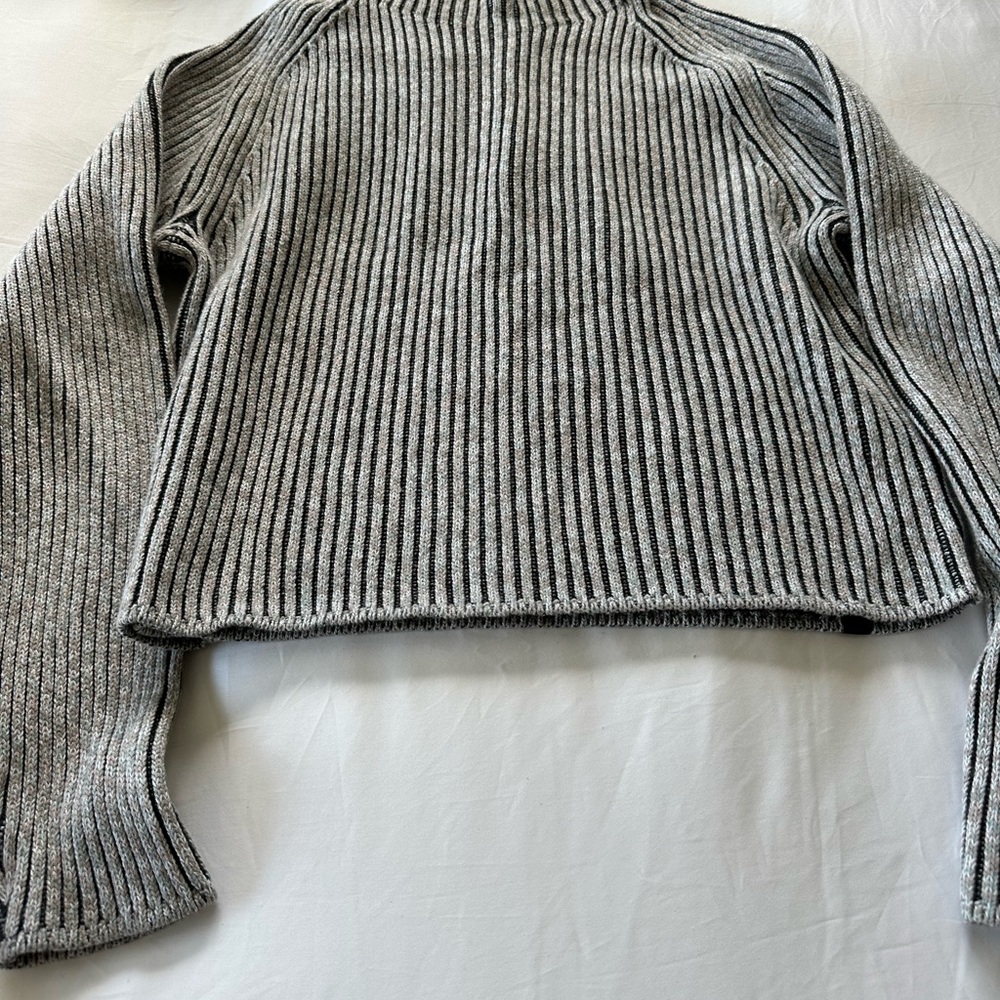 Lululemon Athletica Gray Cowl Neck Sweater